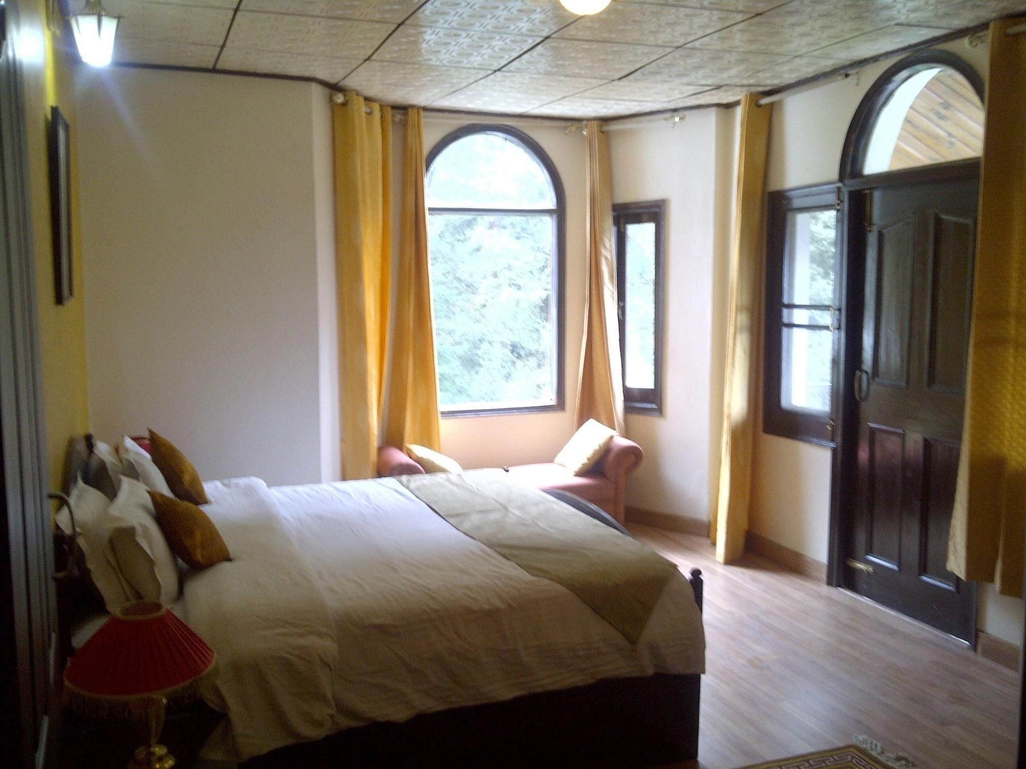 Vilasa Lall Ji Resort Dalhousie Bagian luar foto