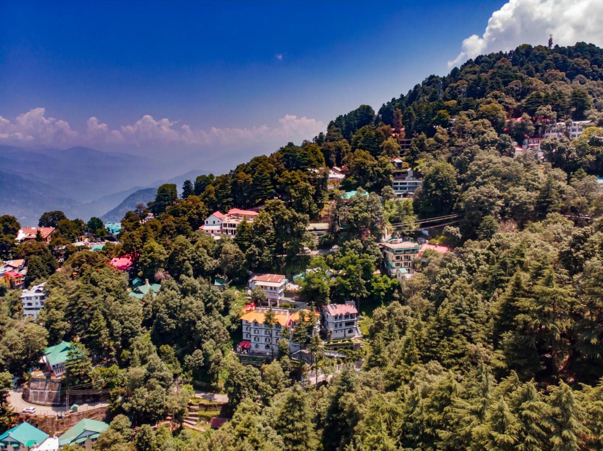 Vilasa Lall Ji Resort Dalhousie Bagian luar foto
