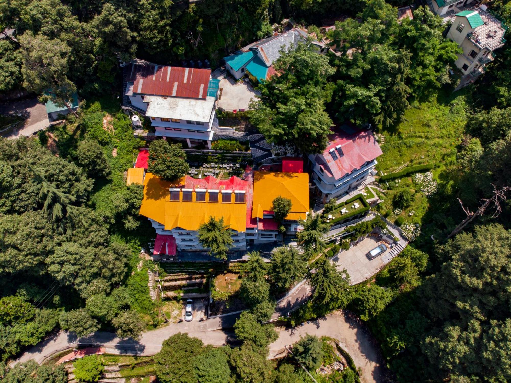 Vilasa Lall Ji Resort Dalhousie Bagian luar foto